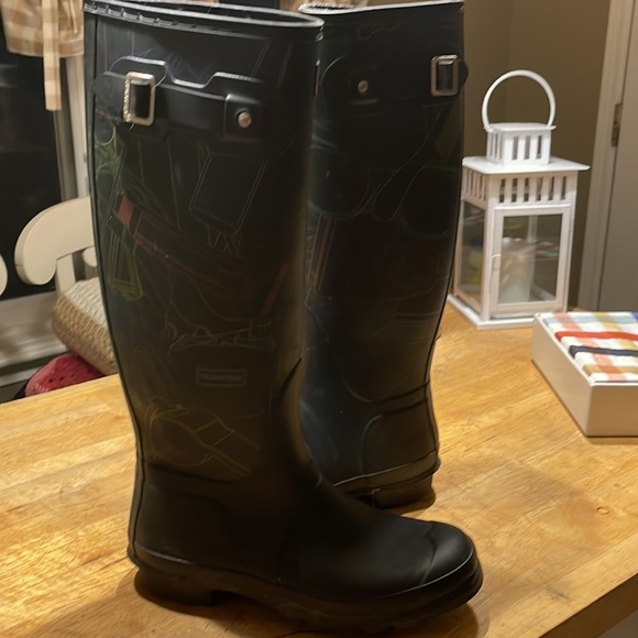 Hunter Special Edition Boots - Picture 3 of 5